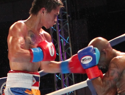 фото - Рей Лорето повторно нокаутировал «Медвежонка» Джойи