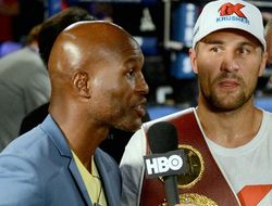 фото - Хопкинс – о том, кто сейчас может побить Ковалёва