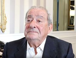 фото - Ломаченко сдержит слово перед Лопесом — Боб Арум