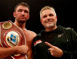 фото - Хьюи Фьюри и Диллиан Уайт пытаются договориться о поединке