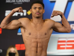 фото - Шакур Стивенсон на грани потери титулов — не уместился в вес