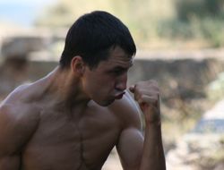 фото - Победа над Мендосой приблизит Постола к бою за титул Дэнни Гарсии