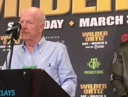 фото - Менеджер: Не могу же я заставить Энтони Джошуа драться с Уайлдером!