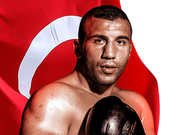 фото - Йылдырым поможет Альваресу подготовиться к реваншу с Головкиным