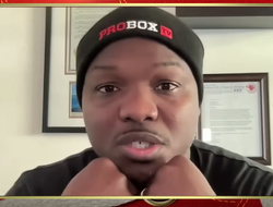 фото - Фьюри должен уверенно побеждать Усика — Брэдли