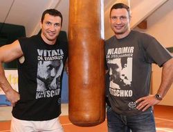 фото - Виталий Кличко назвал главную слабость Владимира перед боем с Джошуа