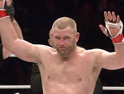 фото - Сергей Харитонов заменит Бигфута и подерётся со Спонгом на Eagle FC в США