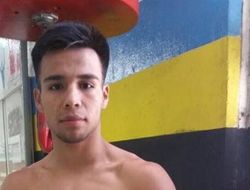 фото - Соперник Лео Санта Круса травмирован: чемпиону уже нашли запасного претендента