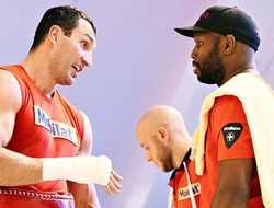 фото - Фьюри уже готовит отправдания поражению нокаутом — тренер Кличко