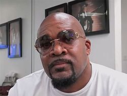 фото - «Слишком много опыта». Леонард Элерби — о бое Ломаченко-Лопес