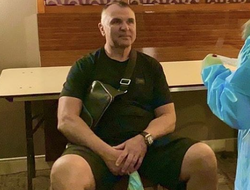 фото - Климас о результатах тестов Ломаченко и Лопеса, Хрюнов об отказе Джонсона драться с Гассиевым, Мейвезер подписал нового таланта — соцсети 