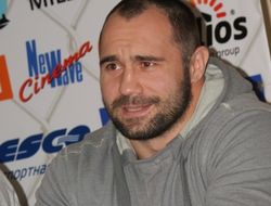 фото - UFC on FOX 14: Константин Ерохин провалил дебют в UFC 