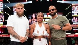 Первый мэйн ивент Джонса, ещё 3 чемпионки мира в ростере MVP Пола 