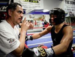 фото - Абель Санчес: «Альварес побьёт Котто и будет драться с Головкиным»