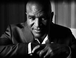 фото - Холифилд: Джошуа — лучший боец в истории британского бокса