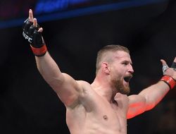 фото - UFC 239: Люк Рокхолд проиграл нокаутом Яну Блаховичу