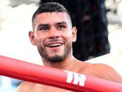 фото - Вианелло, Зайас и Барбоса ярко и быстро уничтожили оппонентов