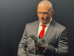 фото - Сорван поединок карда Усик-Фьюри 2, назван соперник Зайаса