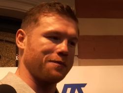 фото - «Одной рукой». Канело Альварес ответил на вызов Макгрегора