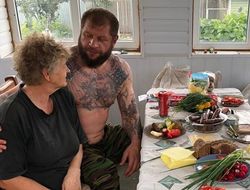 фото - Обзор соцсетей: неистовый Нурмагомедов, счастливый Емельяненко, Кудряшов на чемоданах