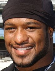 Лэймон Брюстер