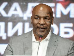 фото - Майк Тайсон назвал лучшего боксёра современности — это Ломаченко