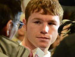 фото - Сауля Альвареса хотят отправить по стопам Чавеса-старшего