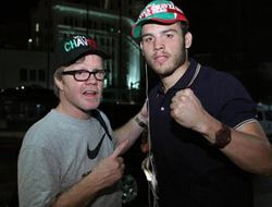 фото - Хулио Сезар Чавес-младший надумал расстаться с Фредди Роучем?