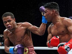 фото - Лучшие моменты титульного боя Девин Хэйни — Юриоркис Гамбоа: видео