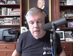 фото - «Это бизнес, ничего личного». Тедди Атлас — о спорном поражении Ломаченко