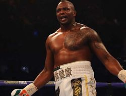 фото - Диллиан Уайт брутально нокаутировал Дерека Чисору в реванше