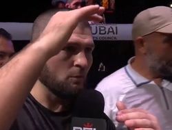 фото - Нурмагомедов побил Хьюза в реванше. Слова Хабиба после боя