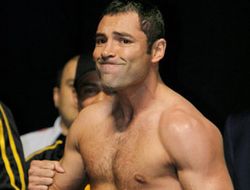 фото - Де ла Хойя не собирается драться ни с Альваресом, ни с Мосли