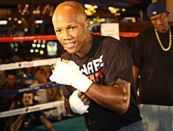 фото - Ломаченко придётся тяжело в бою с Лопесом — Заб Джуда