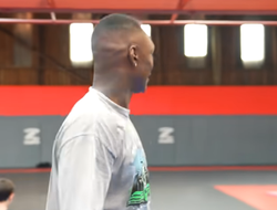 фото - Адесанья назвал победителя боя Джонс-Миочич