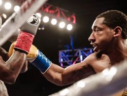 фото - Деметриус Эндрэд вернулся и победил небитого ранее Алантеза Фокса