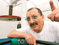 фото - Канело Альварес не лучший и никогда им не будет — мнение известного тренера