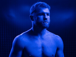 фото - Канело откажется от титула IBF — не намерен драться со Скууллом 