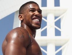 фото - Энтони Джошуа знает, как психологически заклинить Дионтэя Уайлдера