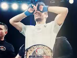 фото - Нурмагомедов победил Хьюза и остался чемпионом Bellator