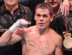 фото - Феликс Альварадо – следующий претендент для Хуана Карлоса Ревеко