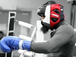 фото - Ламонт Питерсон собирается «вынести» Давида Аванесяна в поздних раундах