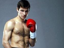 фото - Бетербиев против Михалкина за право выхода на Ковалёва