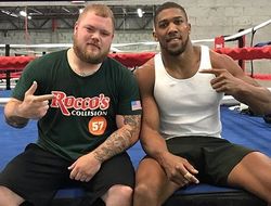 фото - Давейко собрался избить Гассиева: Ни у кого в супертяжёлом весе нет моего арсенала