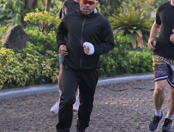 фото - Экс-чемпион UFC жёстко обратился к Пакьяо. Нет, это не Макгрегор