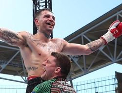 фото - Умар Саламов отправлял Дэмьена Хупера на настил ринга, но проиграл