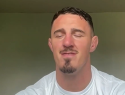 фото - Аспиналл принял предложение. Если повезёт, то сразится за титул уже в ноябре