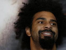 фото - Хэй подарил вернувшемуся «с того света» боксёру £100 тысяч