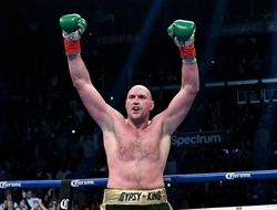 фото - Промоутер: Тайсон Фьюри вернётся в ринг в сентябре, выступит на легендарной арене