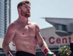 фото - Мнение: Если Альварес побьёт Ковалёва, то станет величайшим в истории бокса